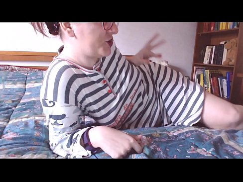 ❤️ Bu böyük qara xoruzu ağzına al kiçik qul ❌ Evdə hazırlanan porno bizdə