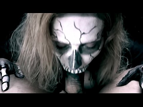 ❤️ Demon qız qara ağzı ilə xoruz əmmək və cum udmaq. ❌ Evdə hazırlanan porno bizdə